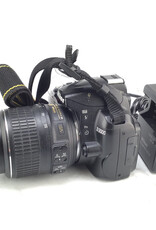 NIKON Nikon D3000 Camera w/ 18-55mm VR Used Good