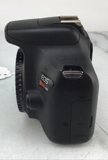 CANON Canon EOS Rebel T6 Body Missing Battery Door Used Good