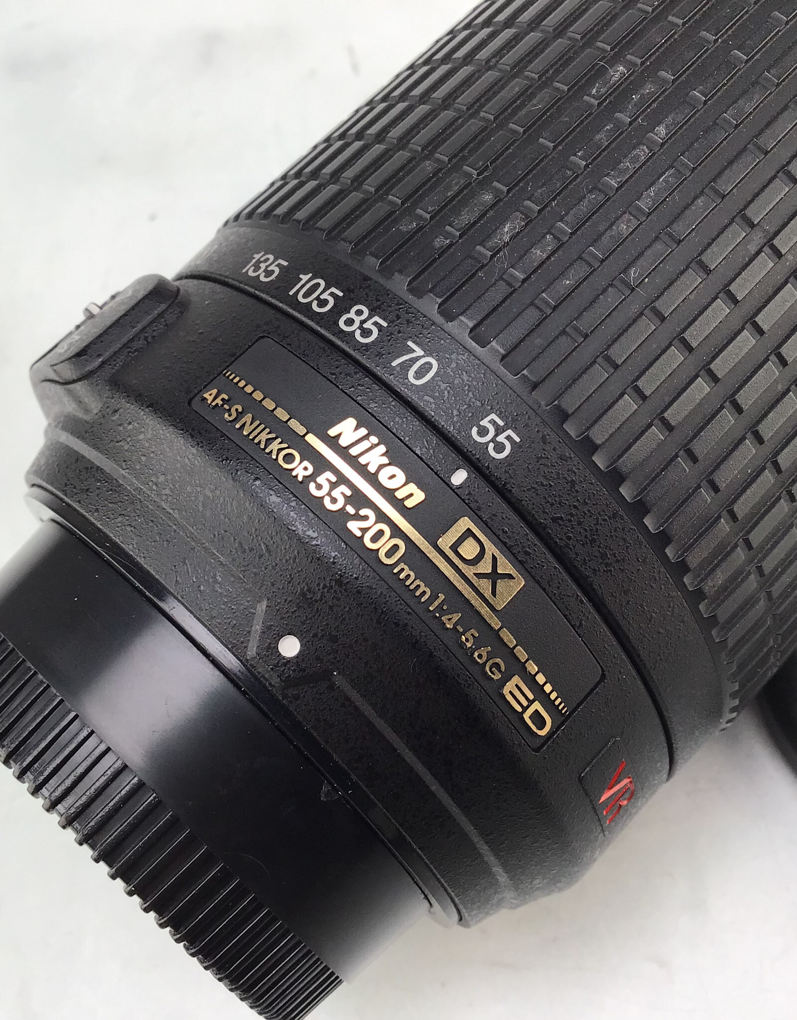 NIKON Nikon DX AF-S Nikkor 55-200mm f4-5.6G VR Lens Used Good