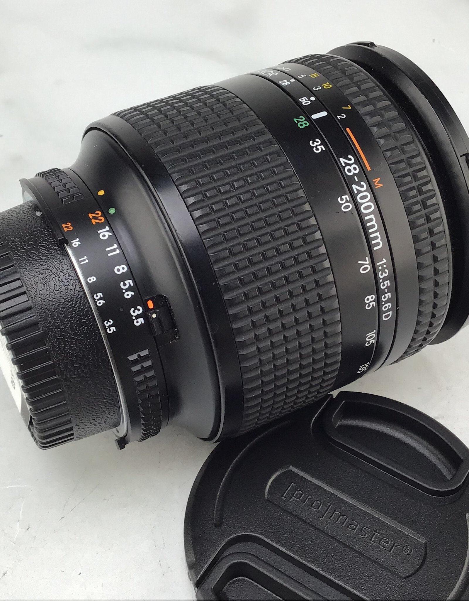 NIKON Nikon AF Nikkor 28-200mm f3.5-5.6D Lens Used Good
