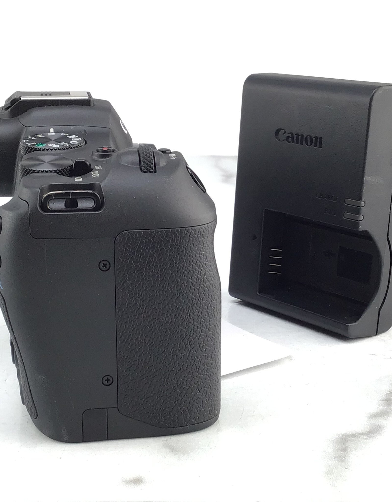 CANON Canon EOS R8 Camera Body Used Good