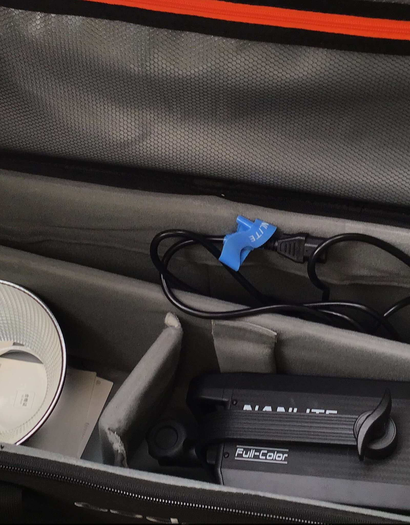 Nanlite Nanlite FS-300C RGB LED Light in Case Used Good