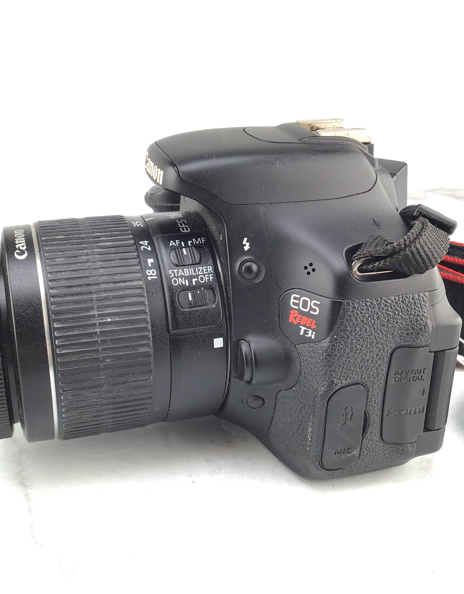CANON Canon EOS Rebel T3i Camera w/ 18-55mm IS II Used Fair