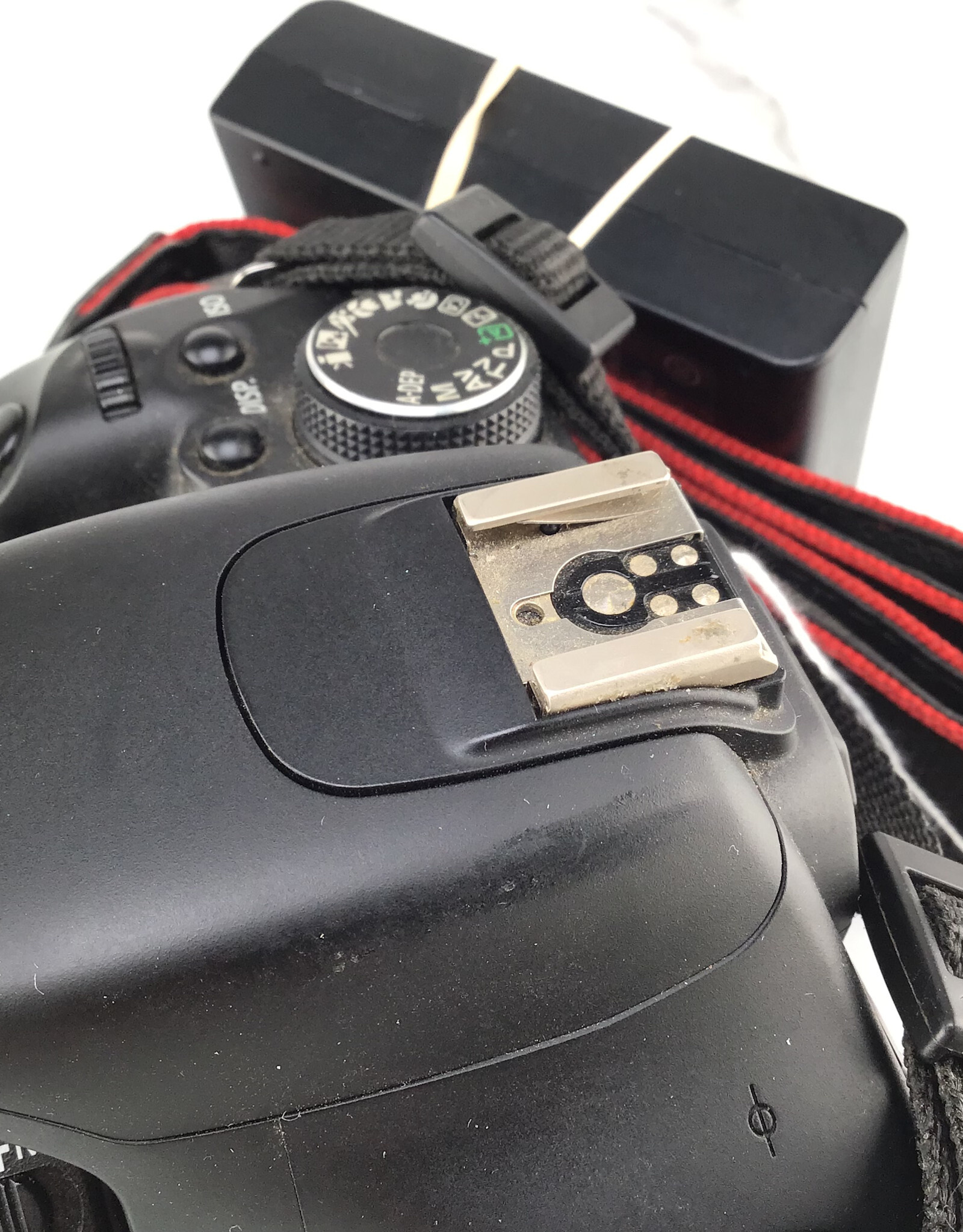 CANON Canon EOS Rebel T3i Camera w/ 18-55mm IS II Used Fair