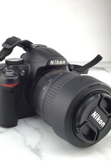 NIKON Nikon D3000 Camera w/ 18-55mm VR Used Good