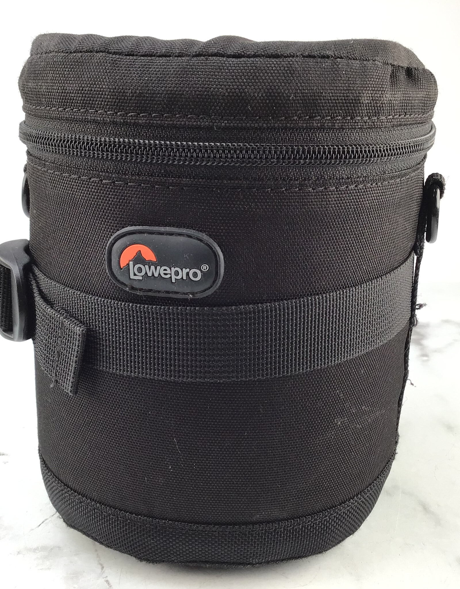 LOWEPRO Lowepro 11x14cm Lens Case Used Fair