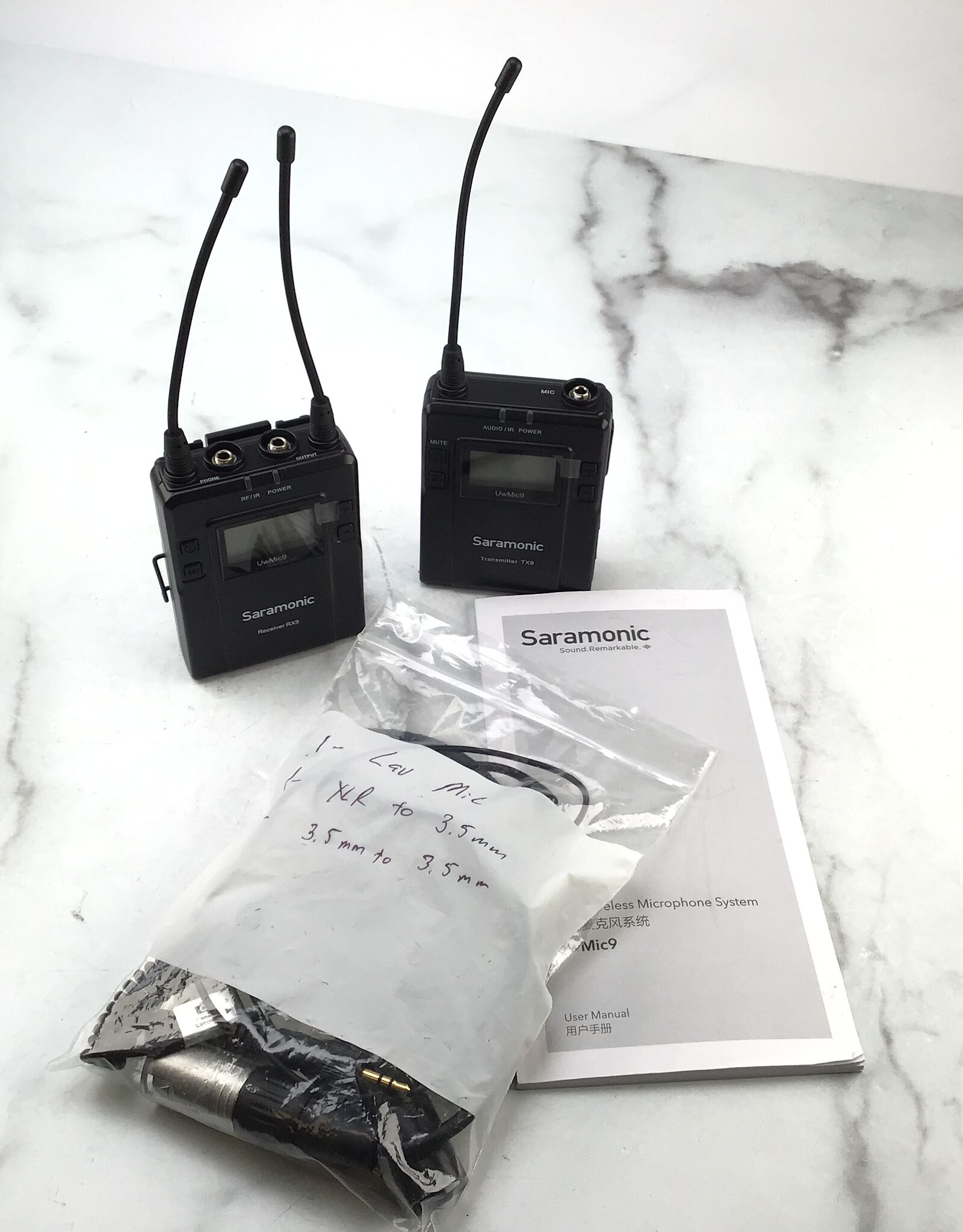 Saramonic UwMic 9 (RX9+TX9) Wireless Micrphone Set Used Good