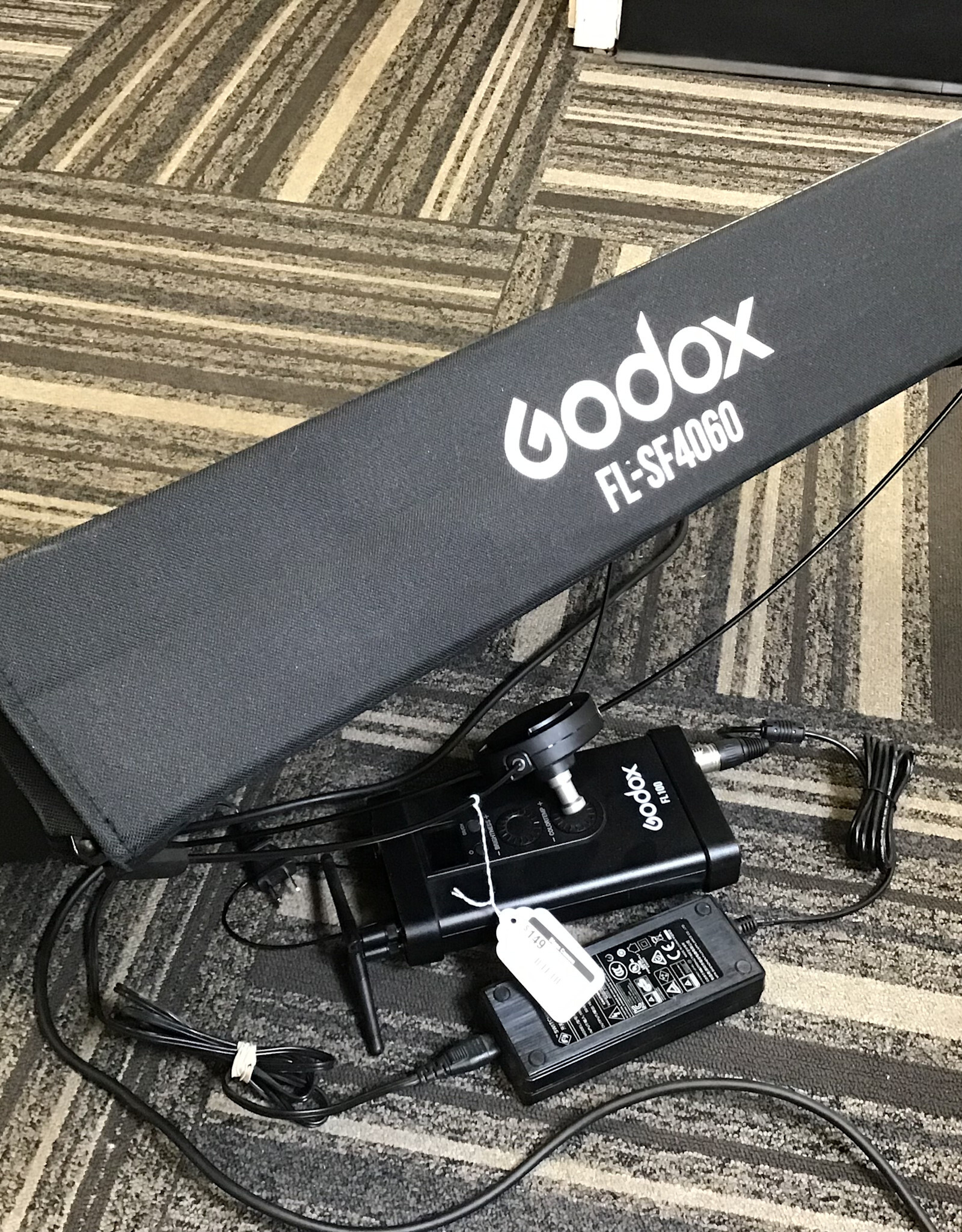 GODOX Godox FL100 LED Light w/ Soft Box Used Good