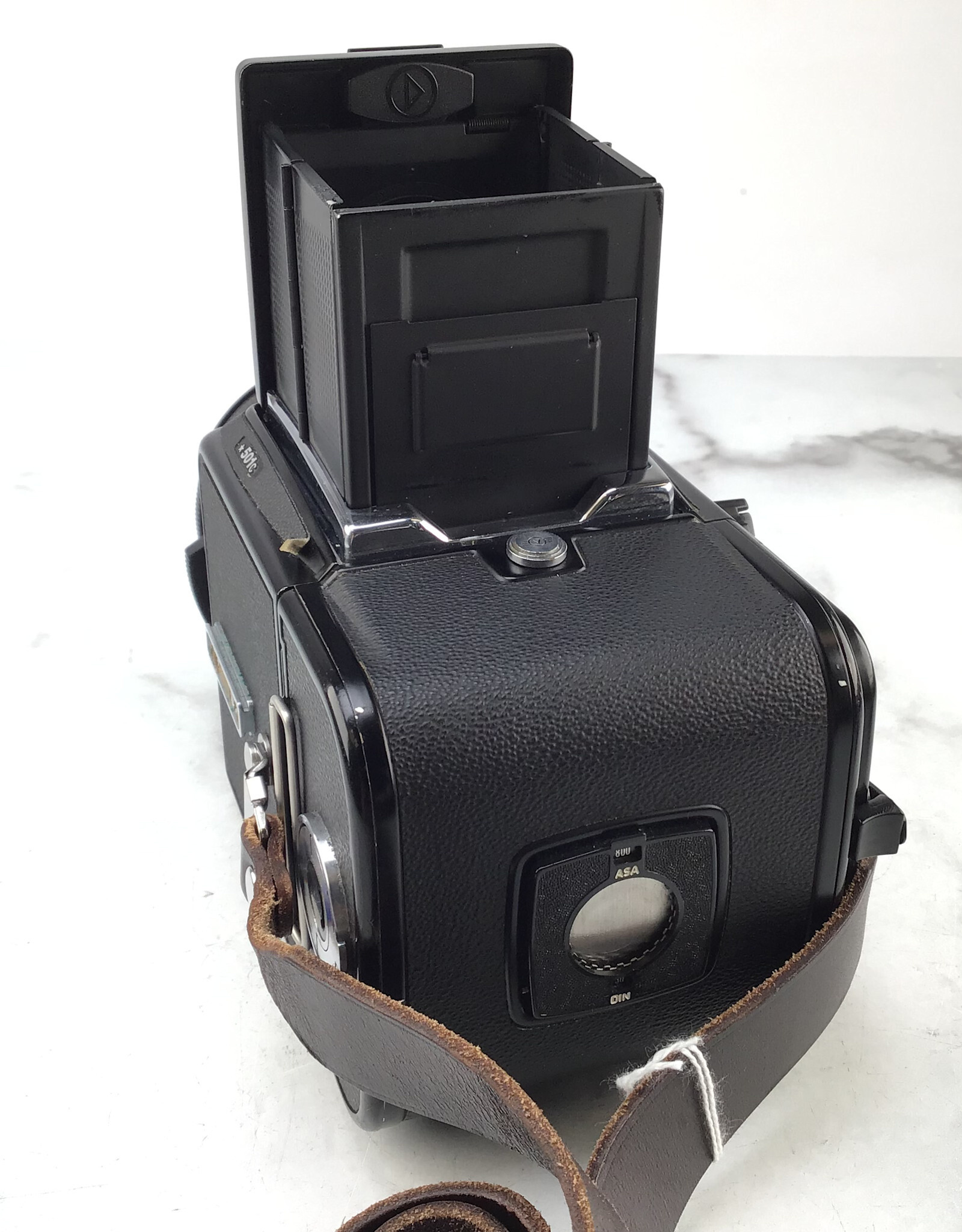 Hasselblad Hasselblad 501C Camera w/ 80mm f2.8 C, A12, Waistlevel Used Good