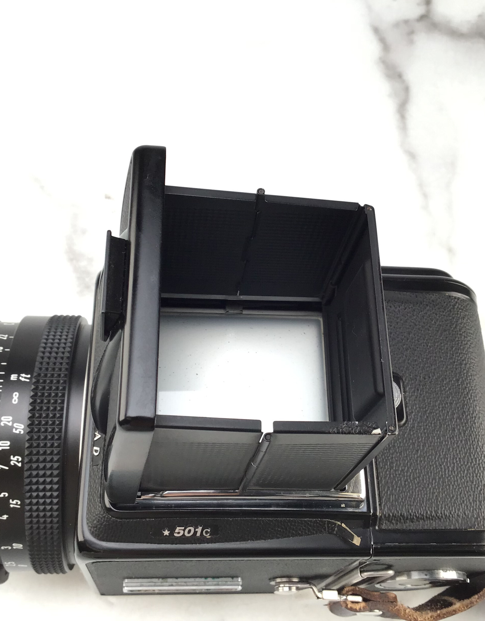 Hasselblad Hasselblad 501C Camera w/ 80mm f2.8 C, A12, Waistlevel Used Good