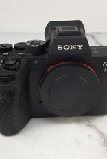 SONY Sony A7R IV Camera Body Shutter Count 196040 Used Good