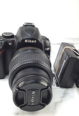 NIKON Nikon D5000 Camera w/ 18-55mm Used Good