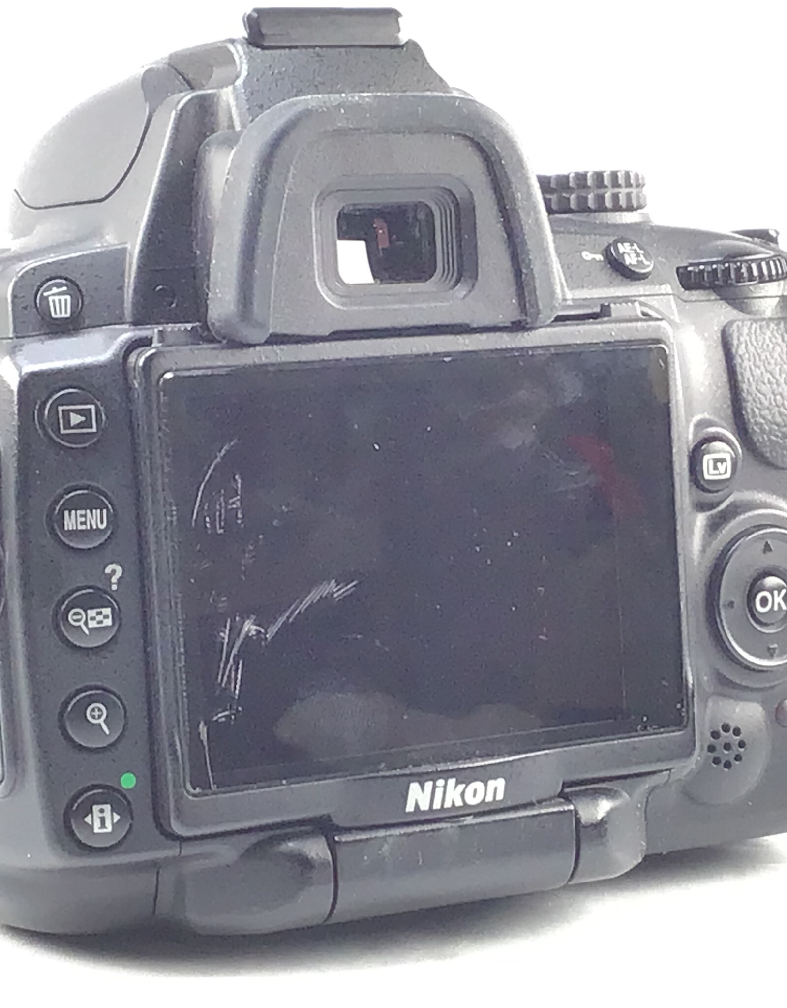 NIKON Nikon D5000 Camera w/ 18-55mm Used Good