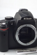NIKON Nikon D5000 Camera w/ 18-55mm Used Good