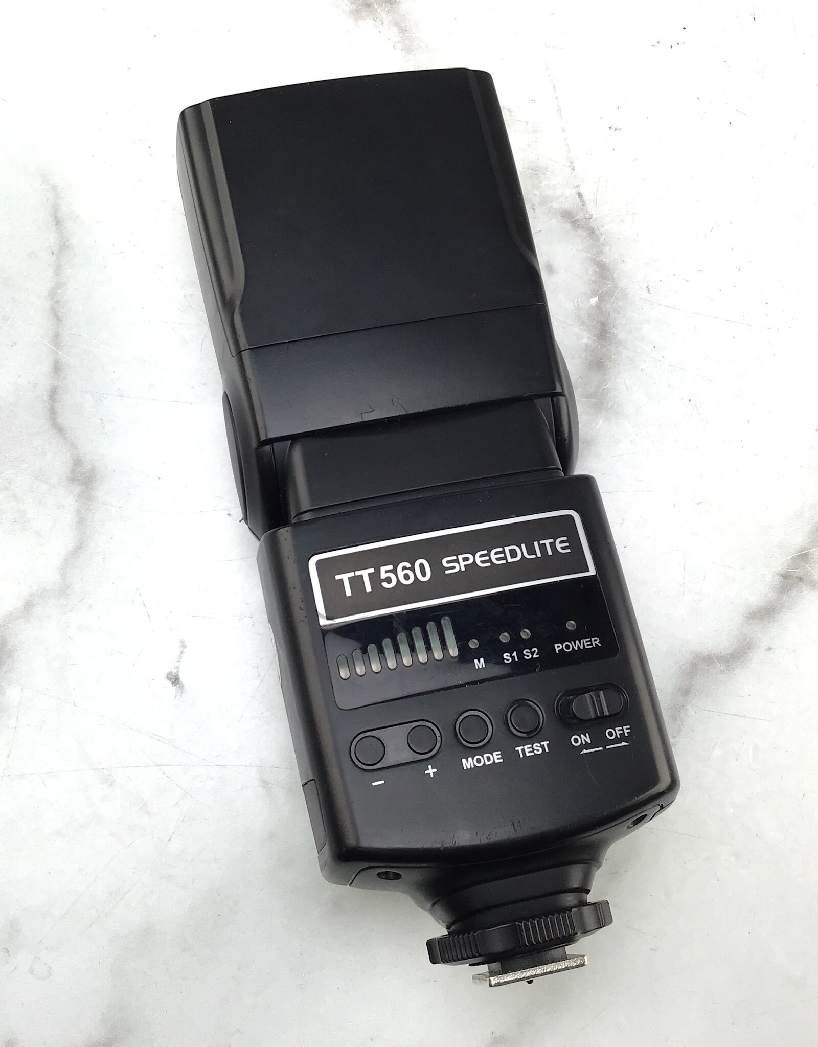 Neewer Neewer TT560 Flash Used Good