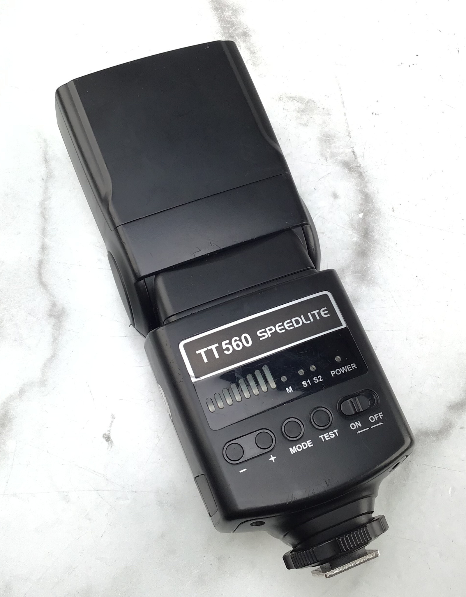 Neewer Neewer TT560 Flash Used Good