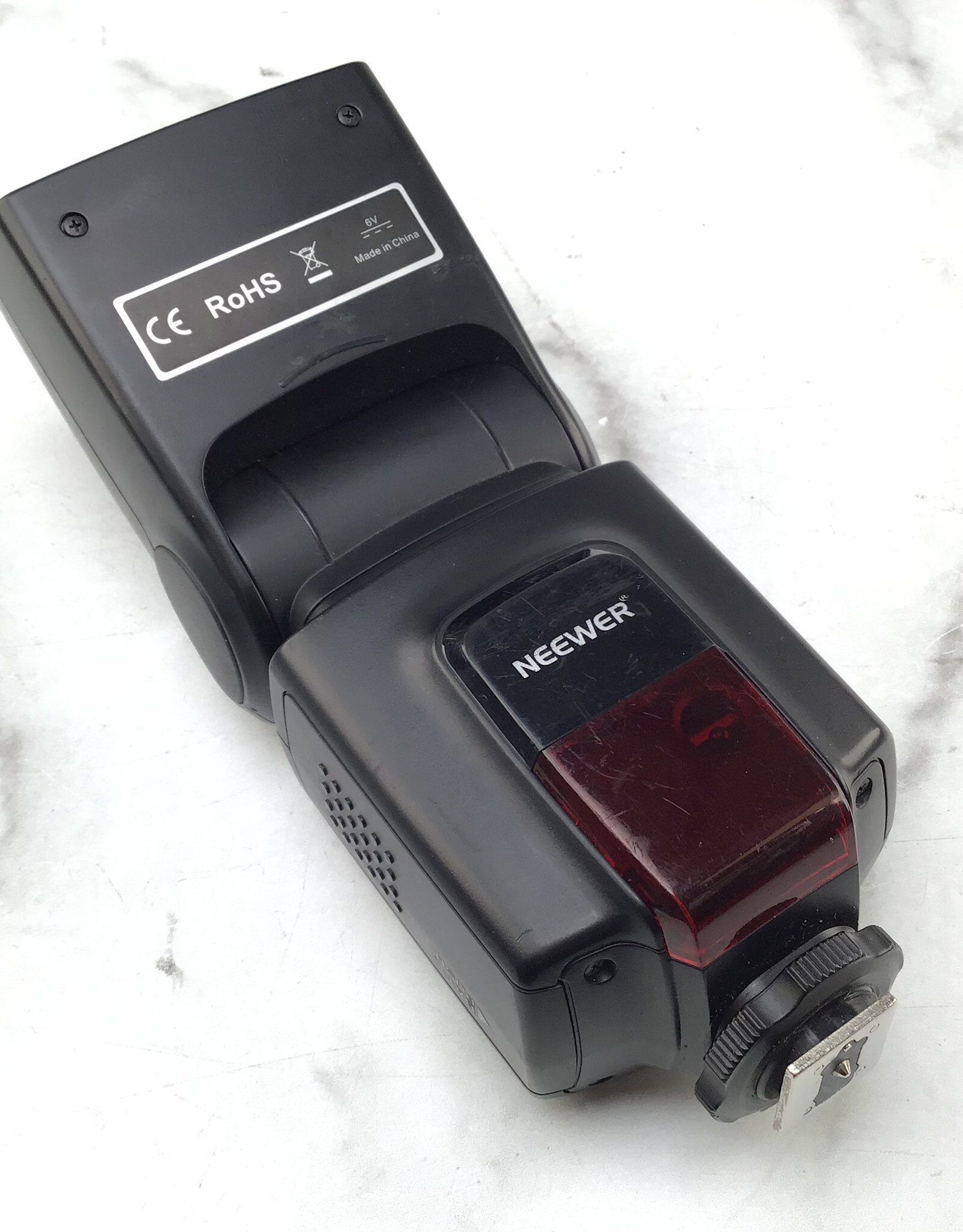 Neewer Neewer TT560 Flash Used Good
