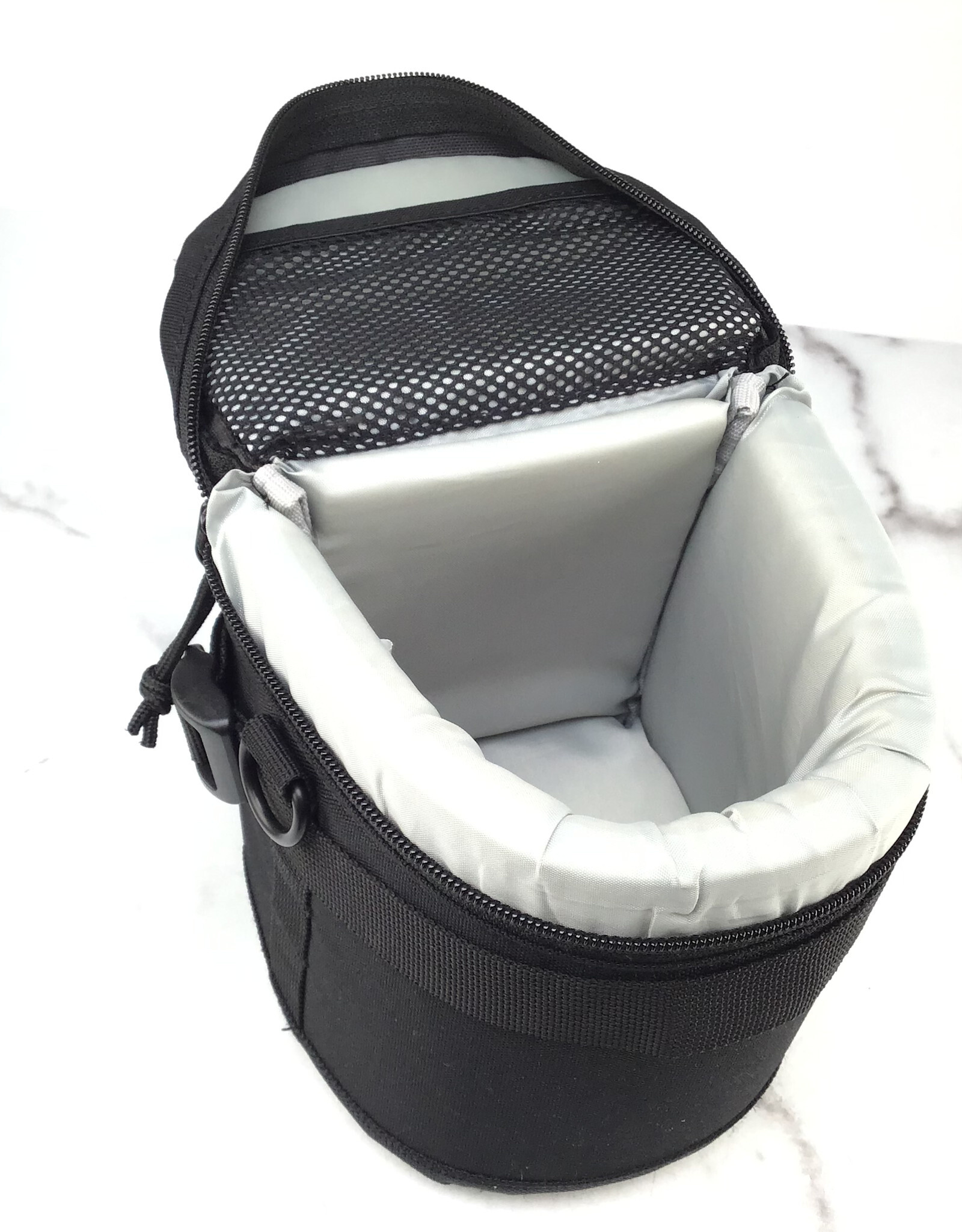 LOWEPRO Lowepro Lens Case 11x14cm Used Good