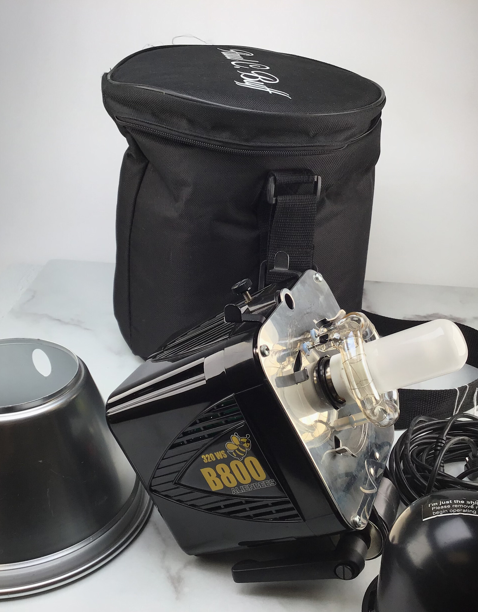 Alien Bees Alien Bees B800 Flash Black Used Good