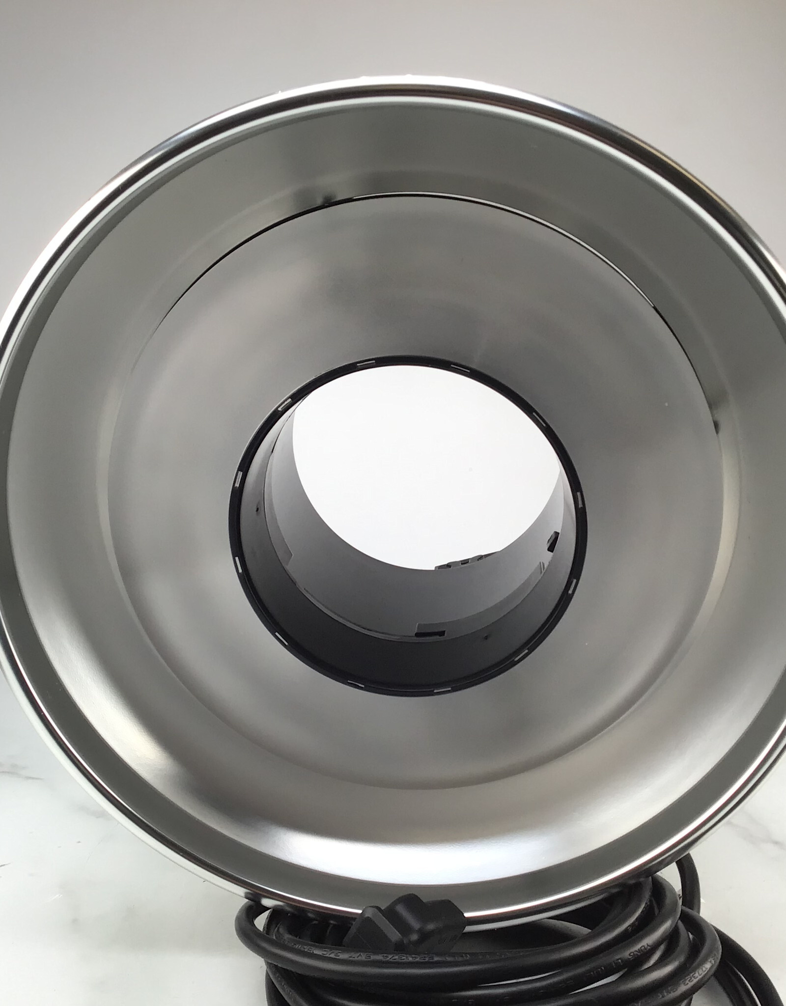 Alien Bees AlineBees ABR800 Ring Flash Used Good