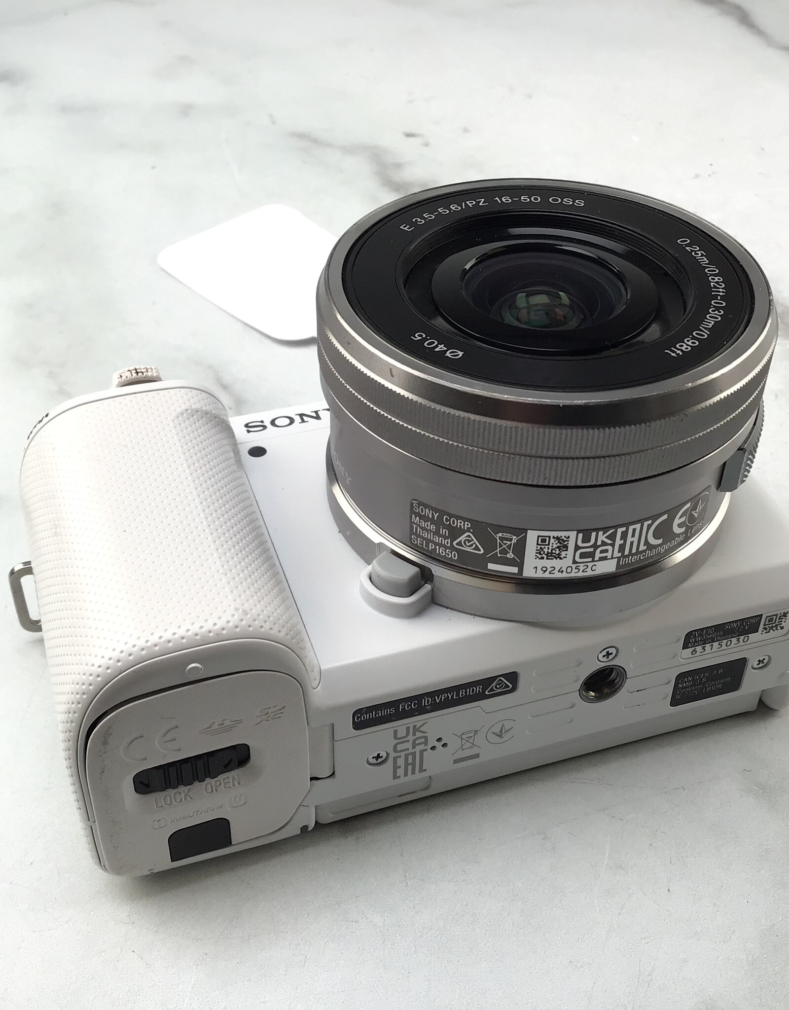 SONY Sony ZV-E10 Camera W/ E 16-50 F3.5-5.6 PZ OSS Used Good