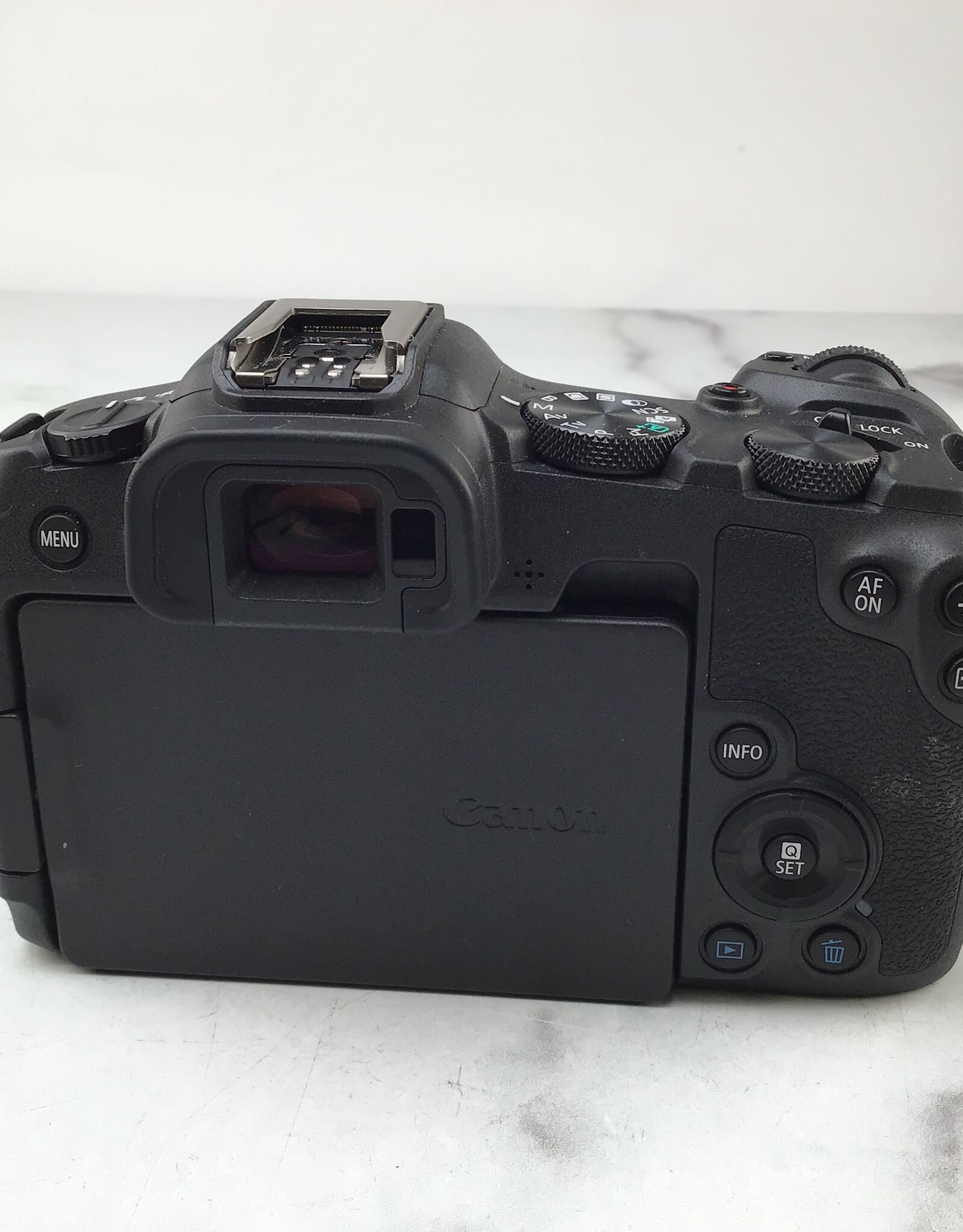 CANON Canon EOS R8 Camera Body Used Good