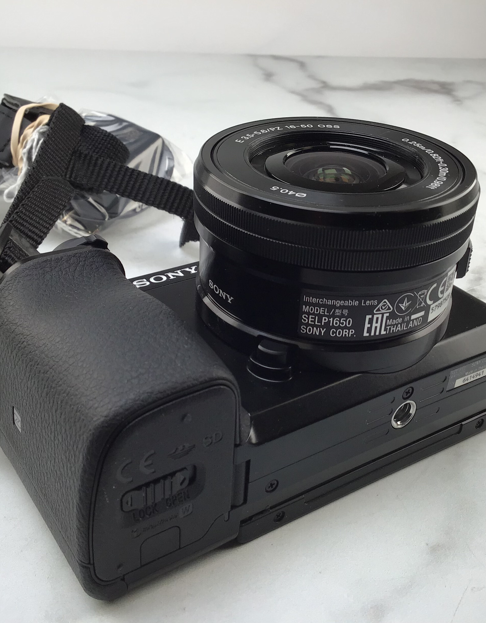 SONY Sony a6100 Camera w/ 16-50mm Used Good