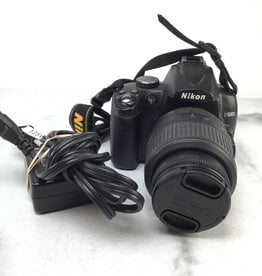 NIKON Nikon D5000 Camera w/ 18-55mm Used Good
