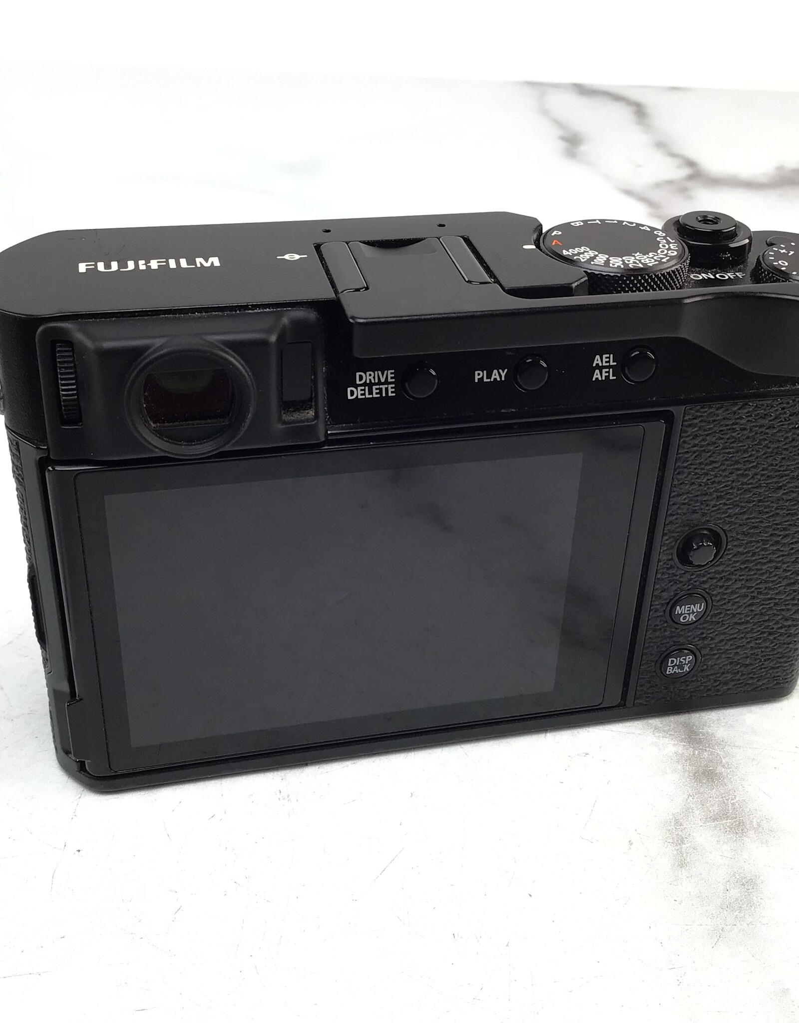 FUJI Fuji X-E4 Camera Body Black Used Good