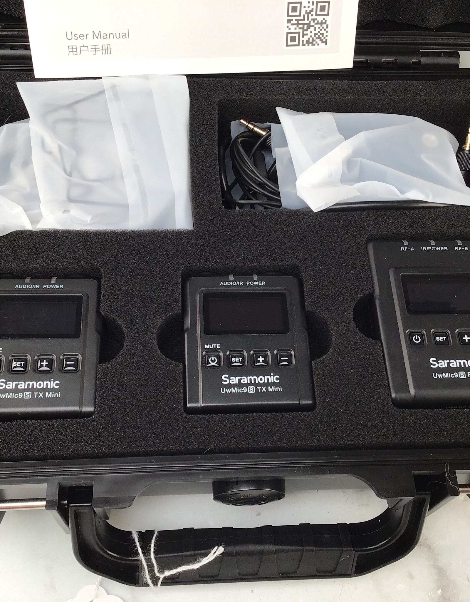 Saramonic UwMic9s Dual Kit (2-TX 1-RX) in Case Used EX