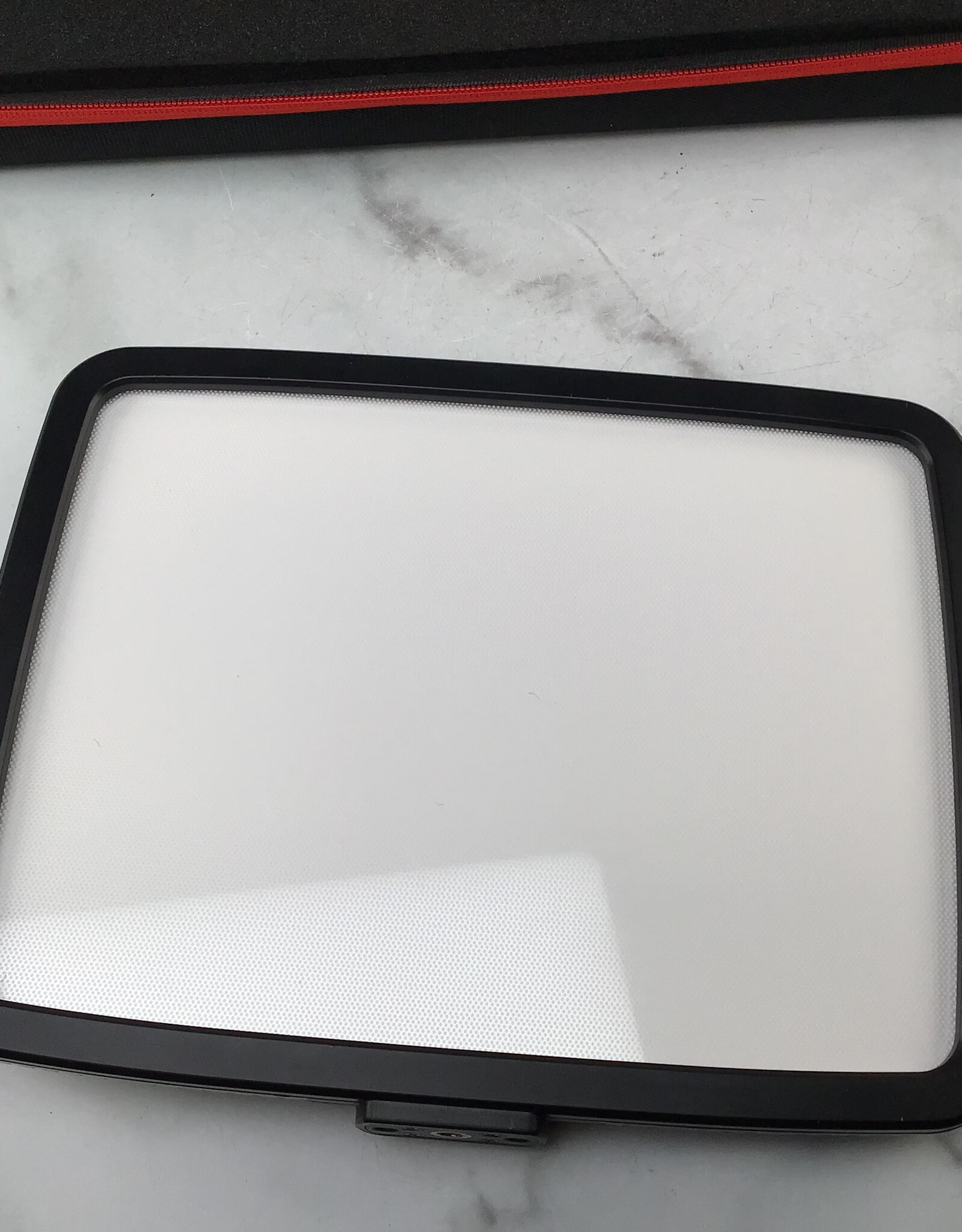 Promaster Ultrasoft 68B LED Light in Case Used Good