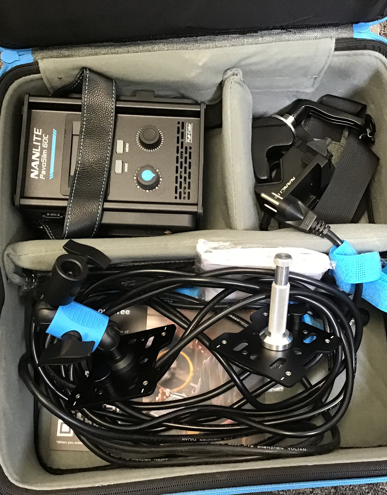 Nanlite Nanlite PavoSlim 60C RGB LED Panel in Case Used Good