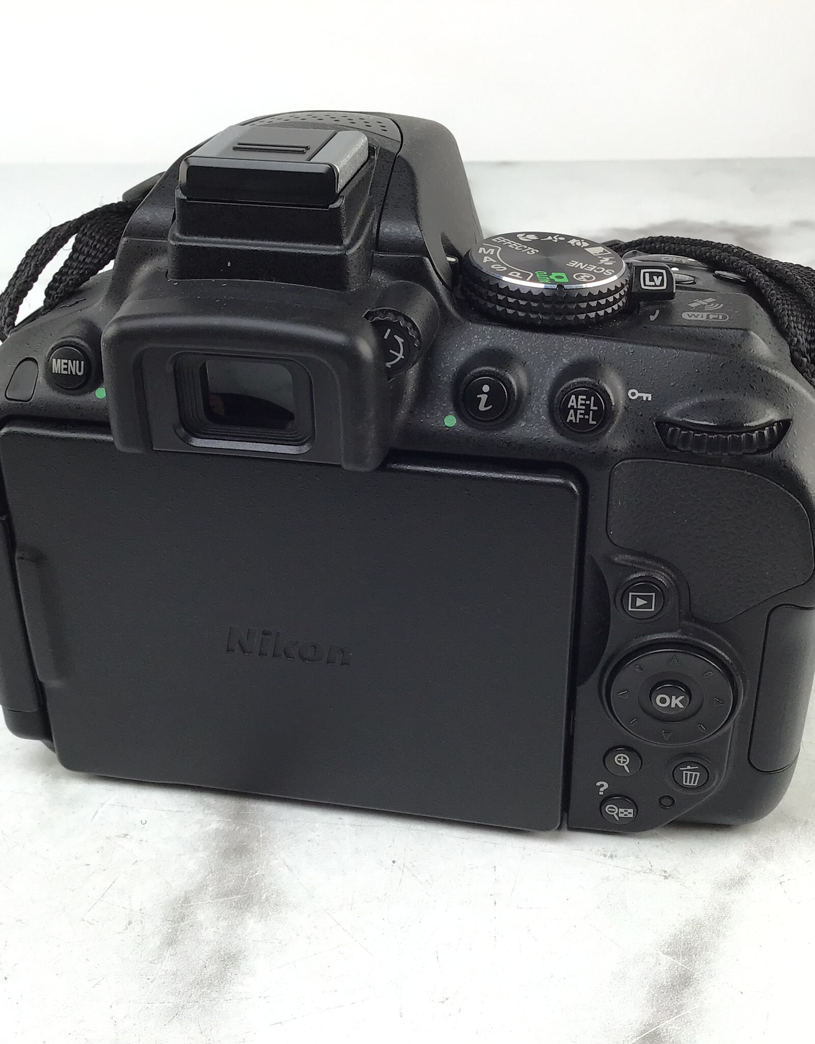 NIKON Nikon D5300 Camera Body Shutter Count 5750 Used Good