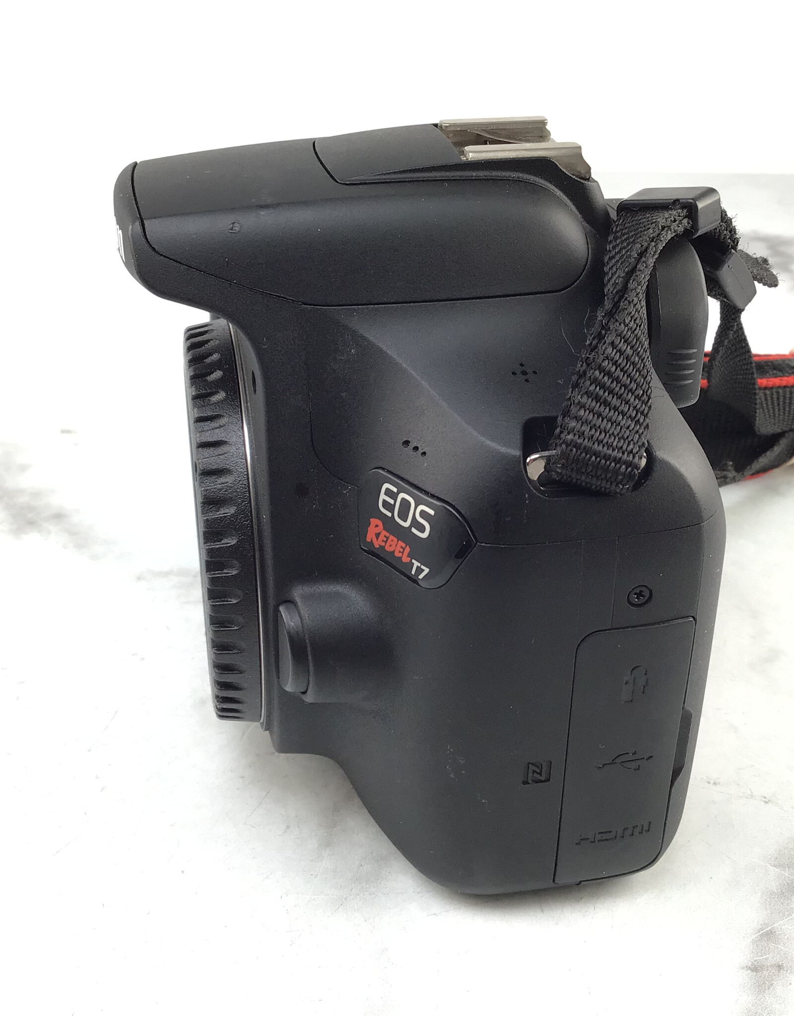 CANON Canon EOS Rebel T7 Camera Body Used Good