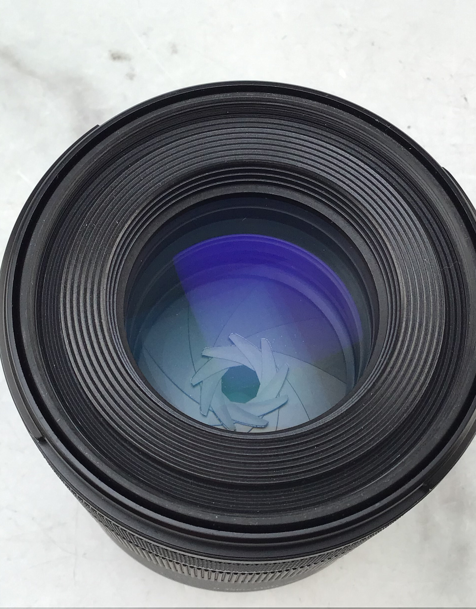 CANON Canon RF 85mm f2 Macro IS STM Lens Used Good