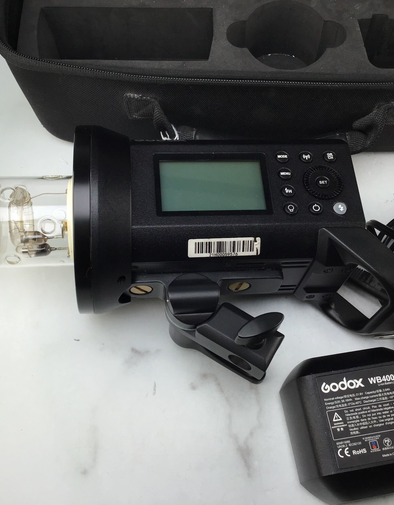 GODOX Godox AD400Pro Flash in Case, No Bulb Cover Used Good