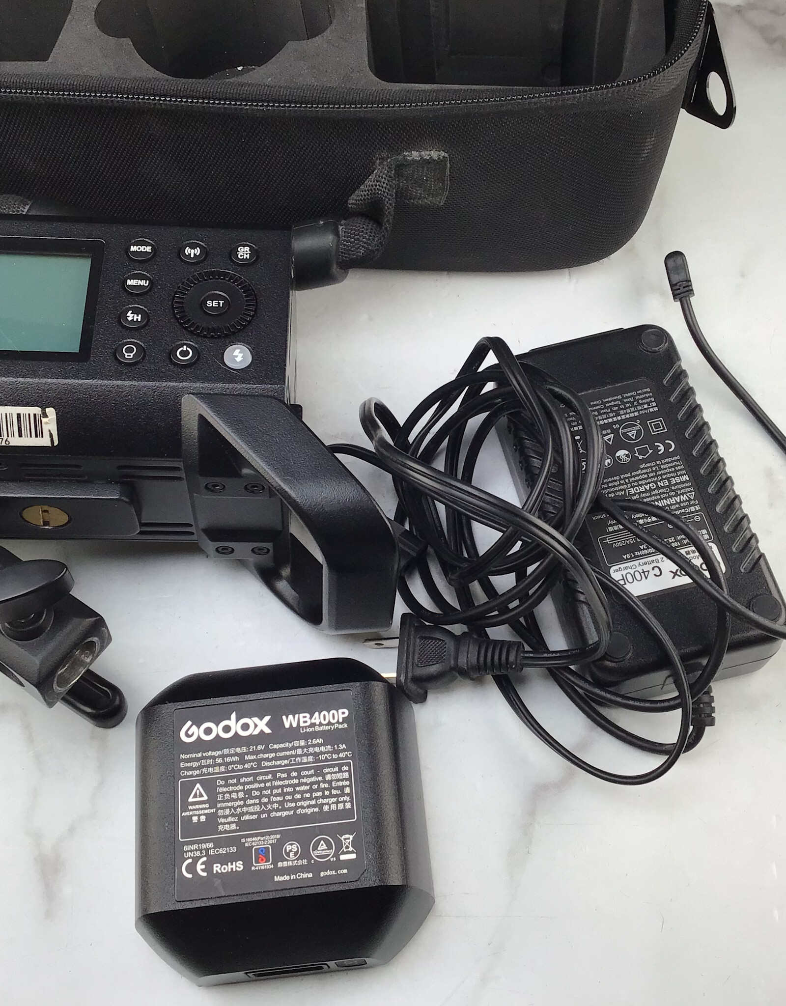 GODOX Godox AD400Pro Flash in Case, No Bulb Cover Used Good