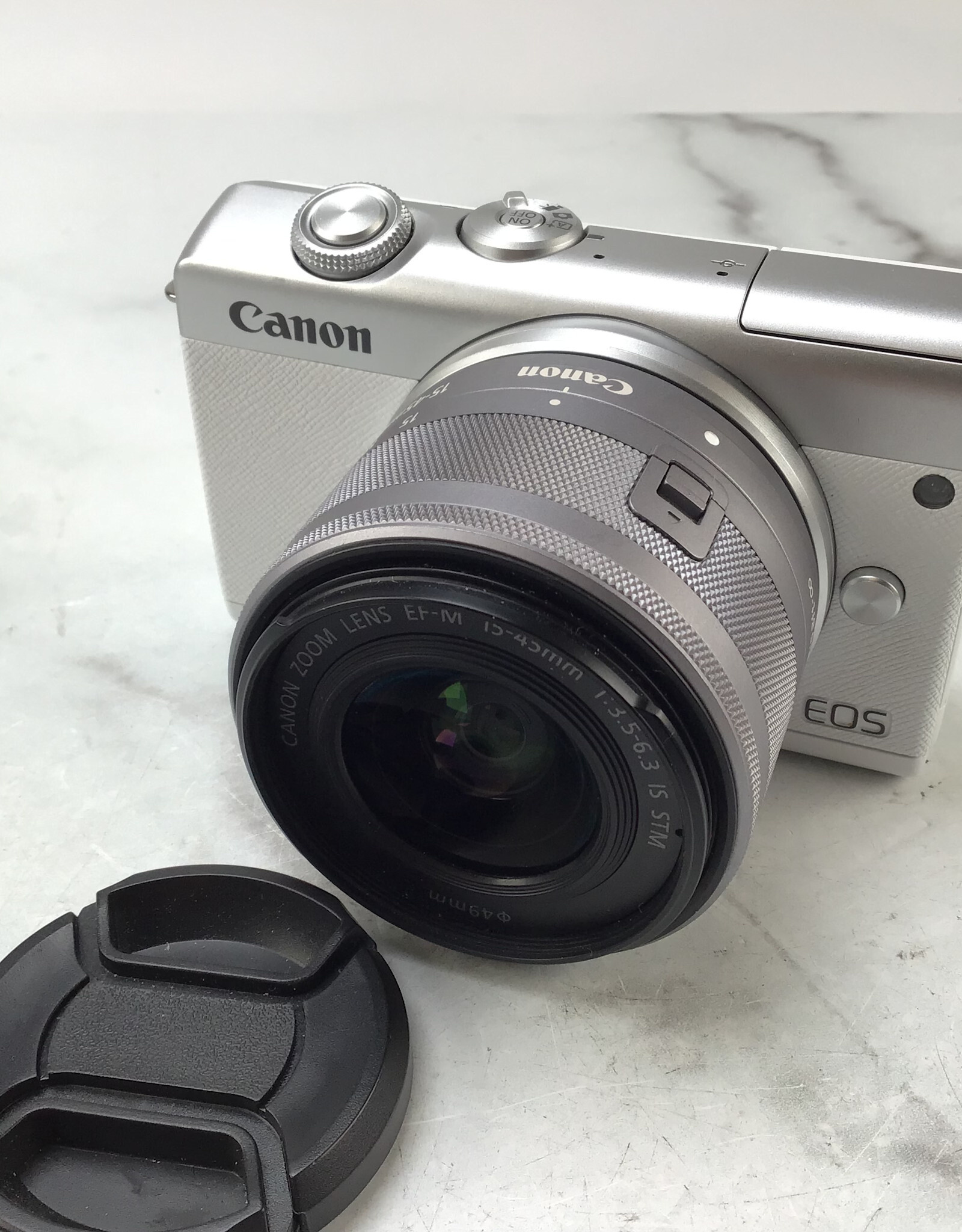 CANON Canon EOS M200 Camera White w/ 15-45mm No ChargerUsed Good