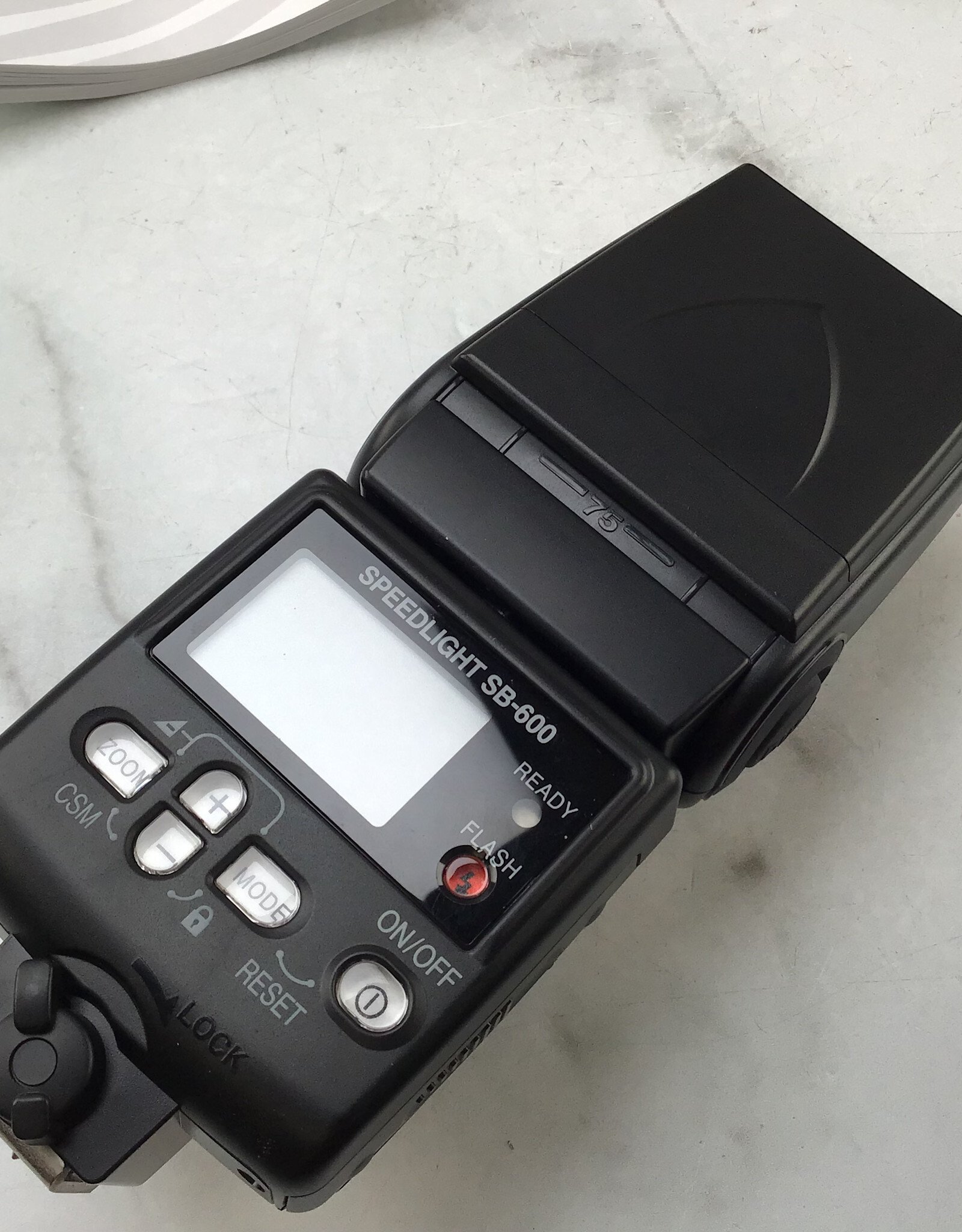 NIKON Nikon Speedlight SB-600 Flash in Box Used