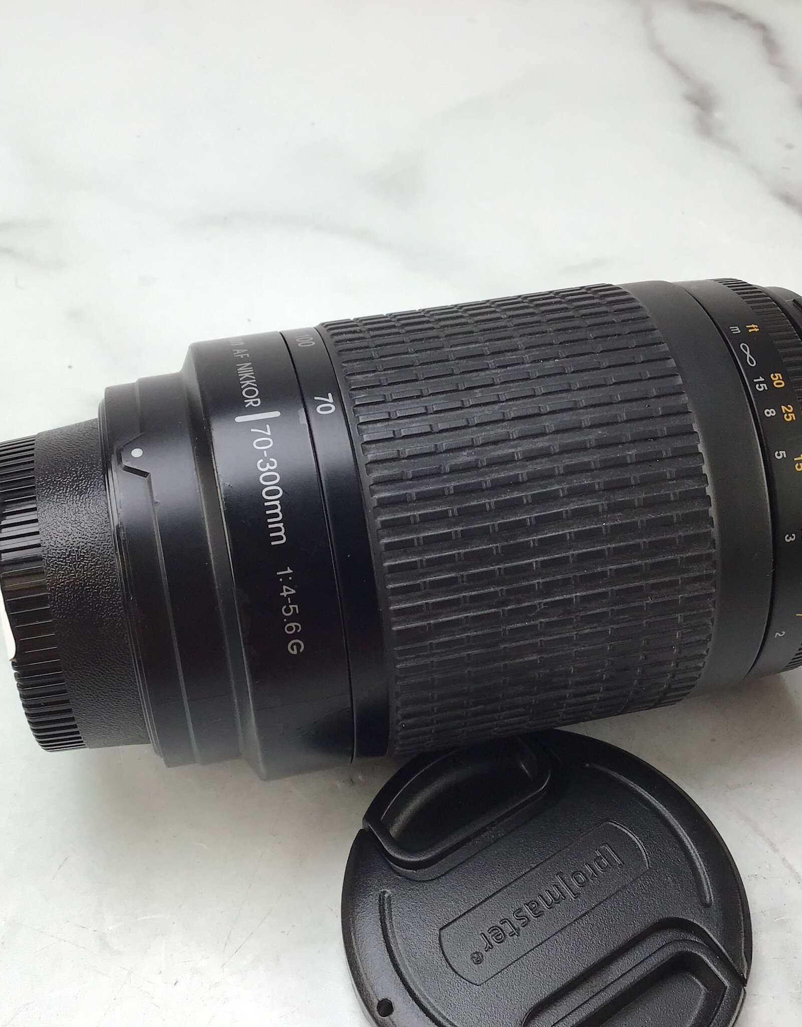 NIKON Nikon AF Nikkor 70-300mm f4-5.6 G Lens Used Fair