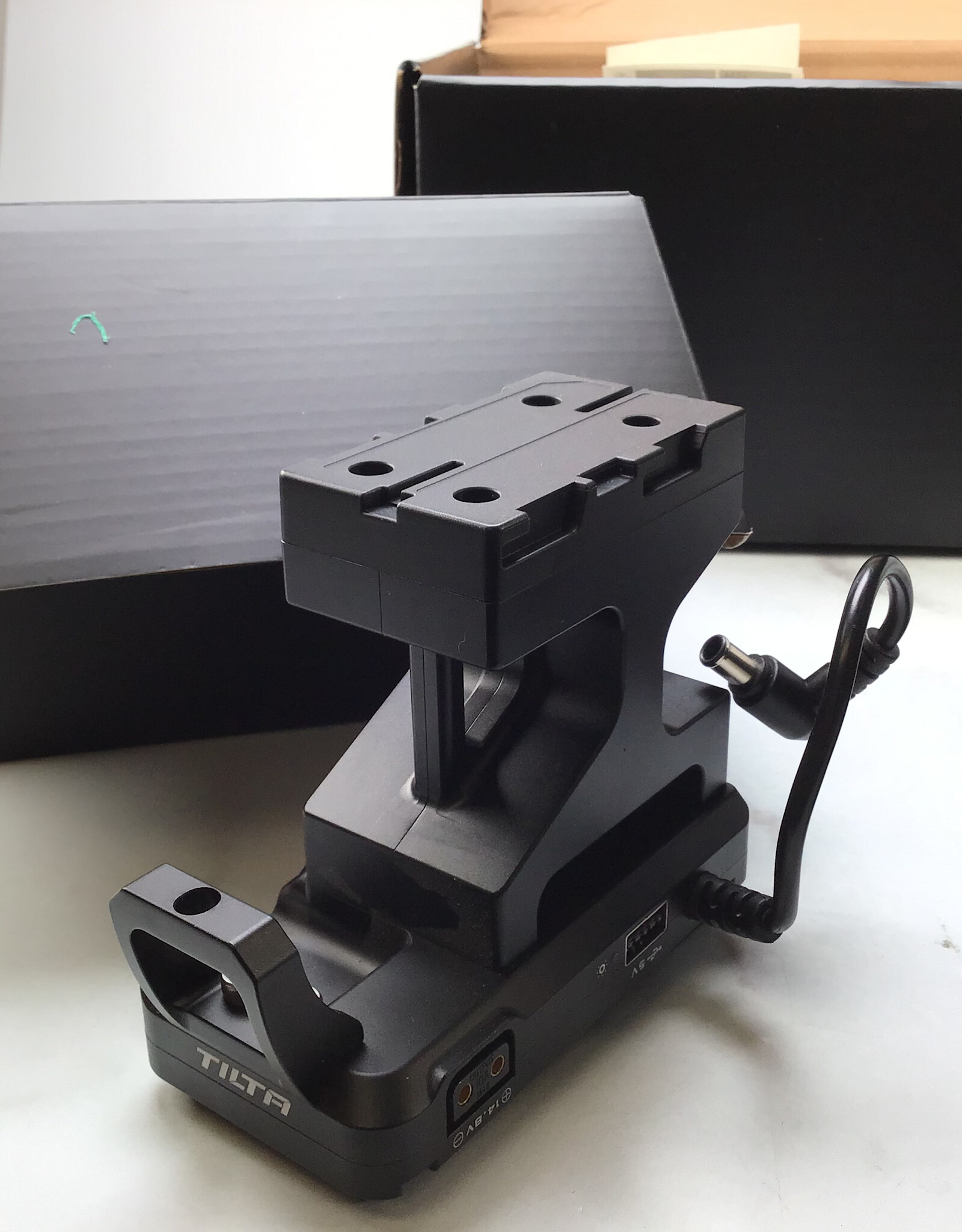 Tilta Tilta ES-T20-B-V Cage Kit for Sony FX6 in Box Used Good