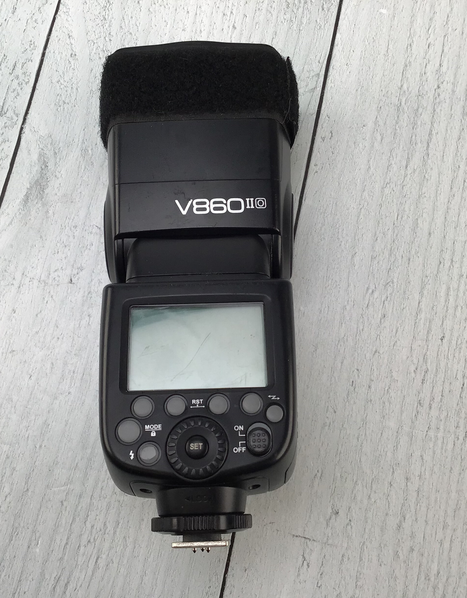 GODOX Godox V860IIO Flash for Olympus Used Fair