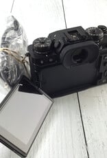 FUJI Fuji X-T4 Camera Body Black Used Good