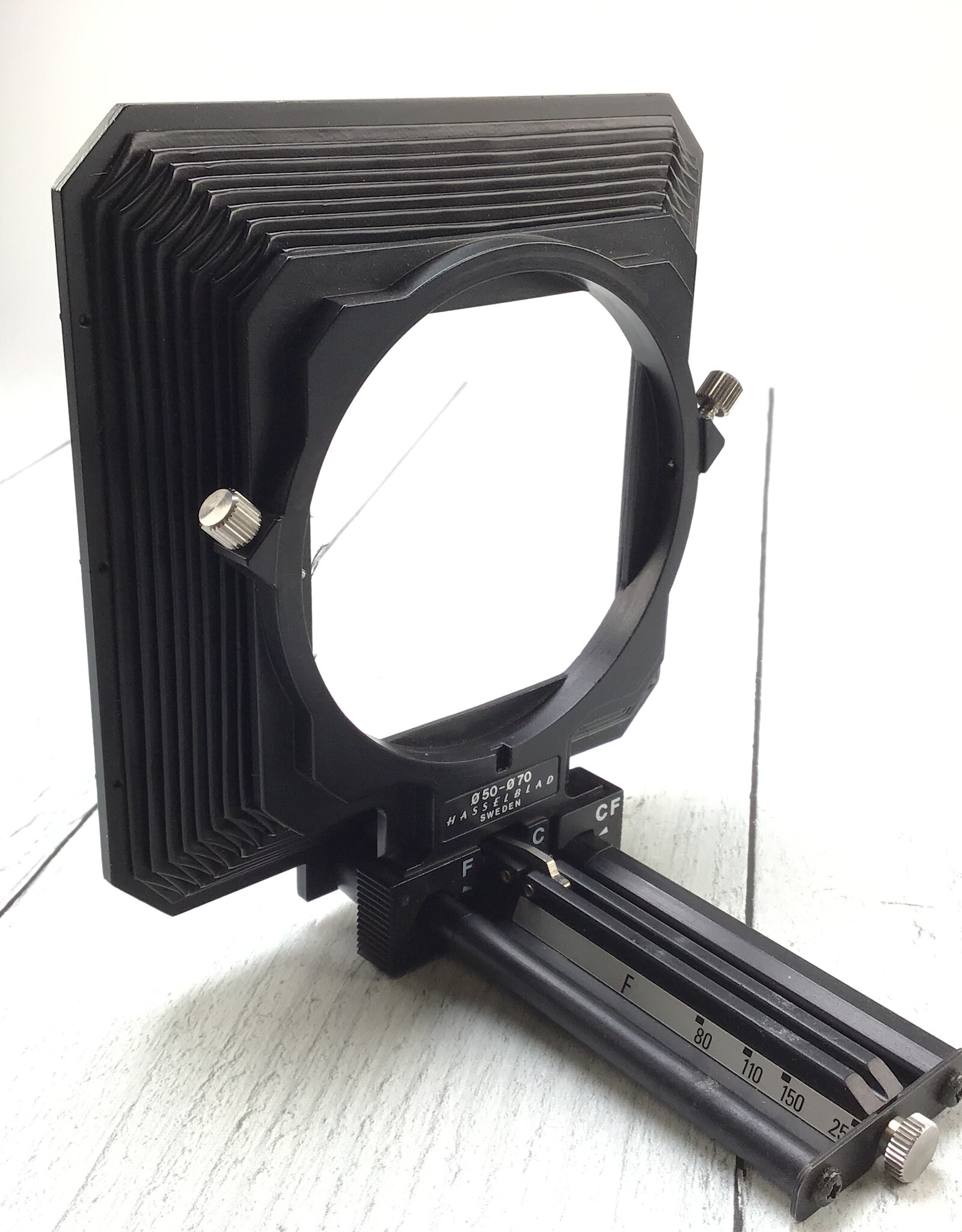 Hasselblad Hasselblad Adjustable Lens Shade Bellows Used Good