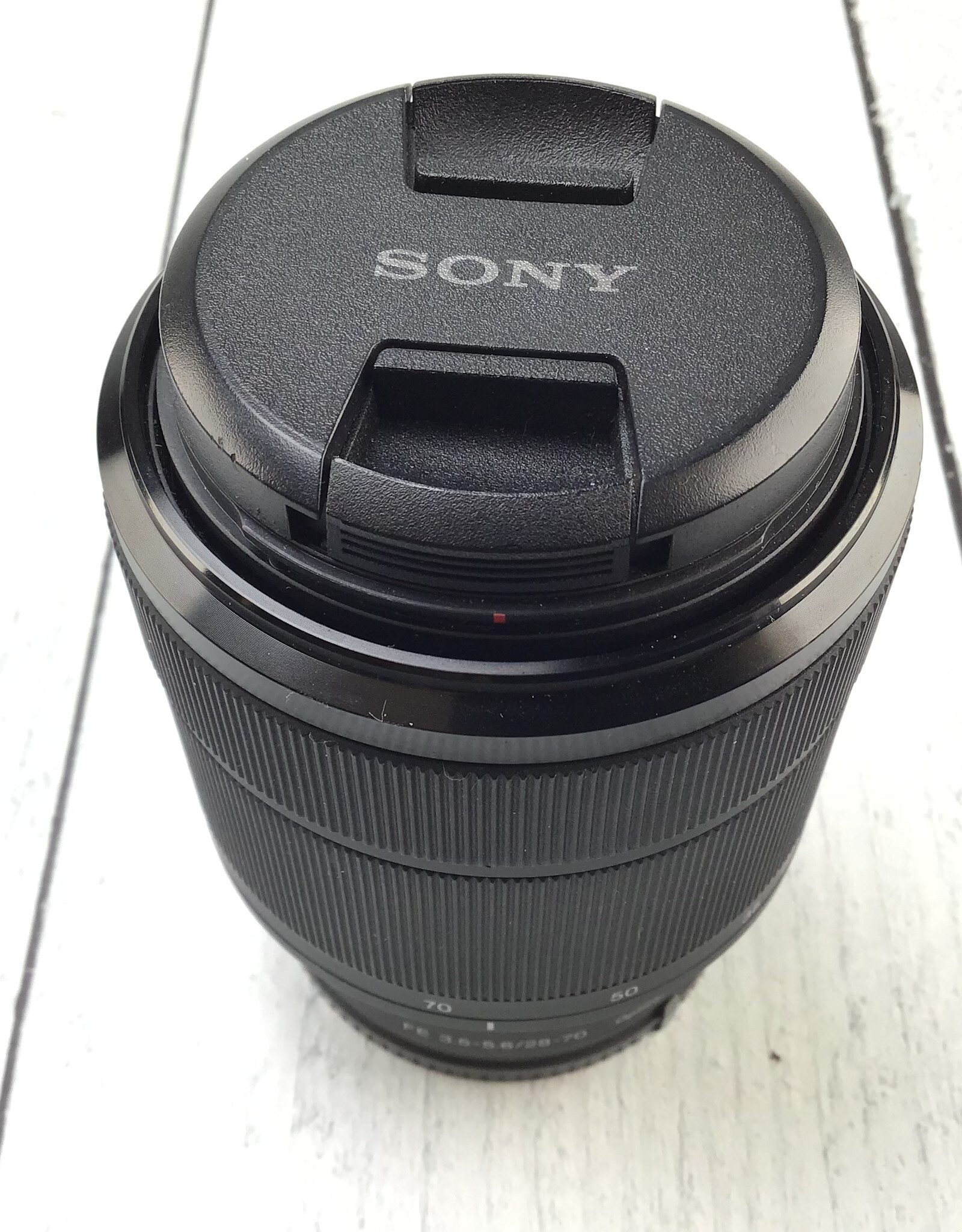 SONY Sony FE 28-70mm f.5-5.6 OSS Lens Used Good