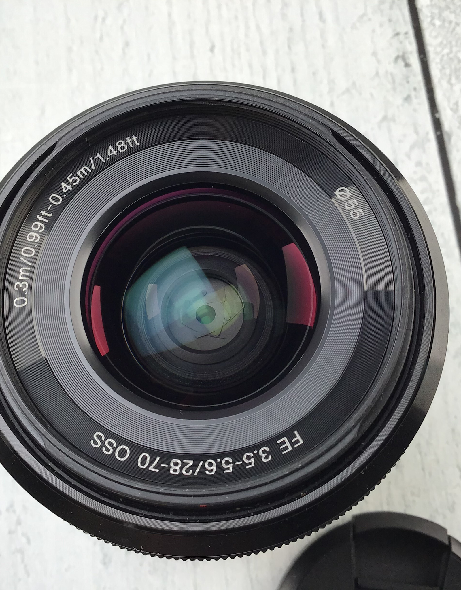 SONY Sony FE 28-70mm f.5-5.6 OSS Lens Used Good