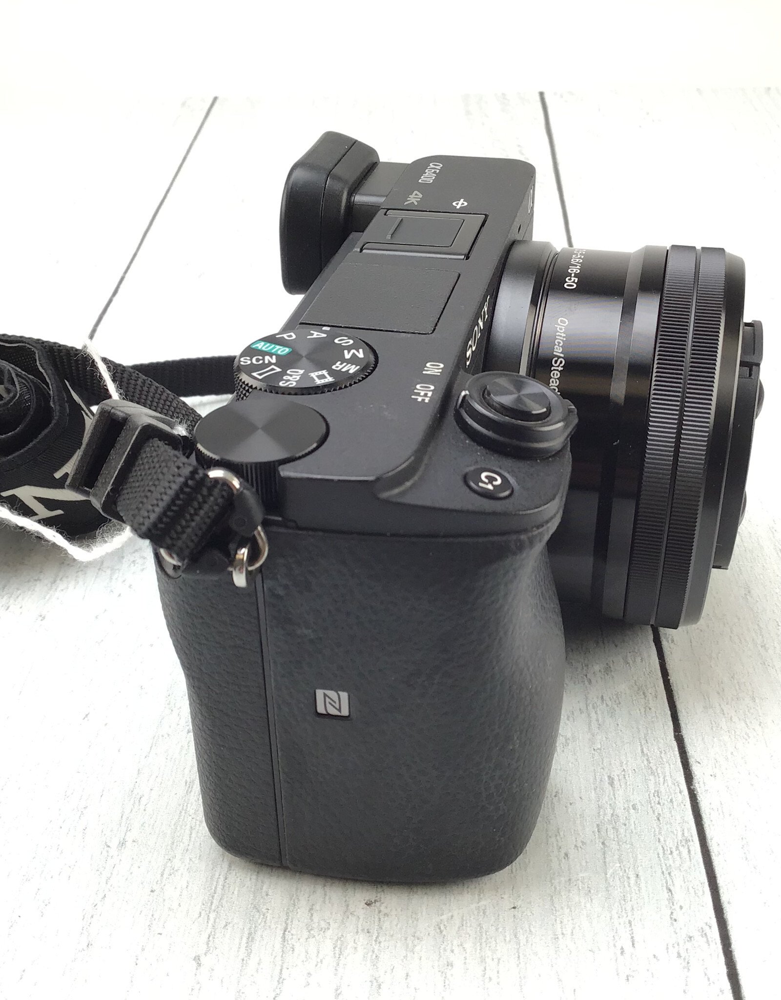 SONY Sony a6400 Camera w/ 16-50mm Used Good