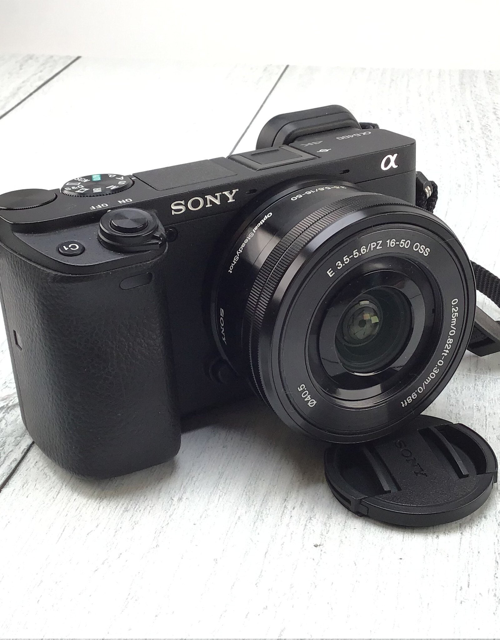 SONY Sony a6400 Camera w/ 16-50mm Used Good