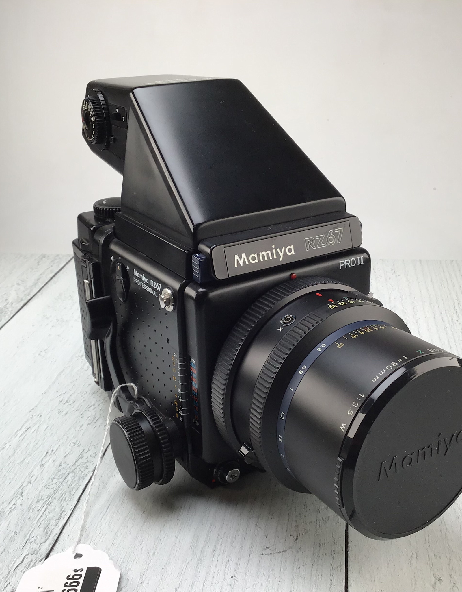 MAMIYA Mamiya RZ67 Pro II Camera w/ Finder, 120 Back, 90mm Used Fair