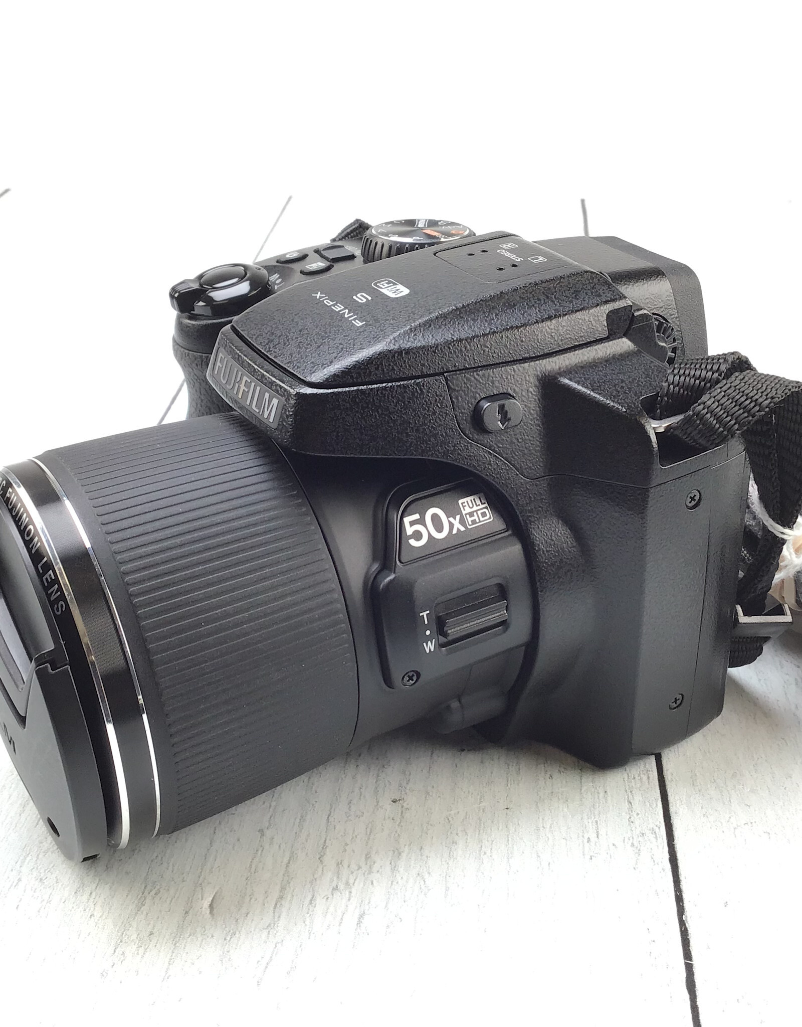 FUJI Fuji Finepix S9900W Digital Camera Used Good